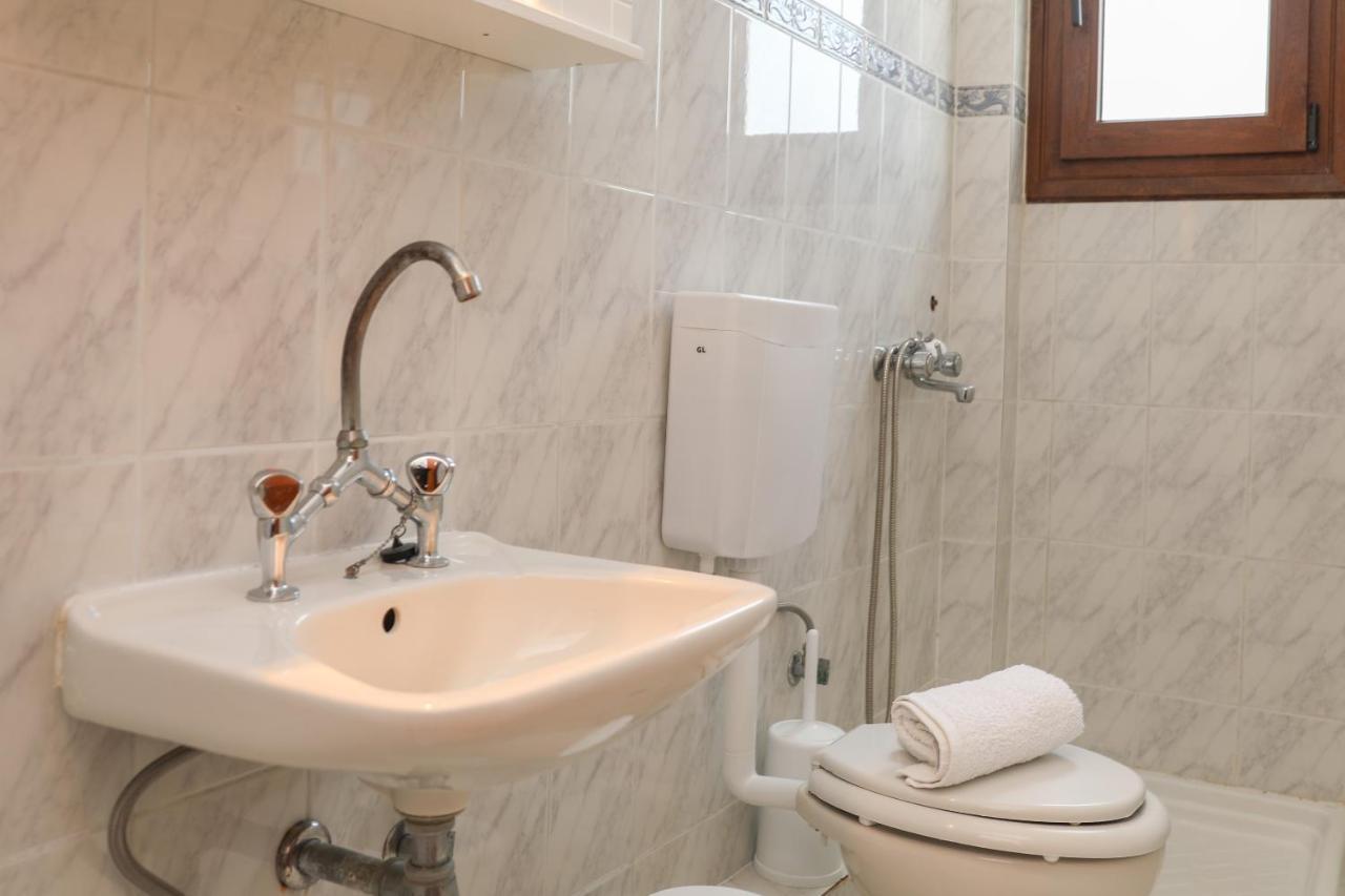 سكوبيلوس تاون Fotini Rooms المظهر الخارجي الصورة