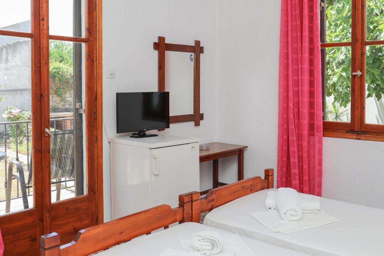 سكوبيلوس تاون Fotini Rooms المظهر الخارجي الصورة